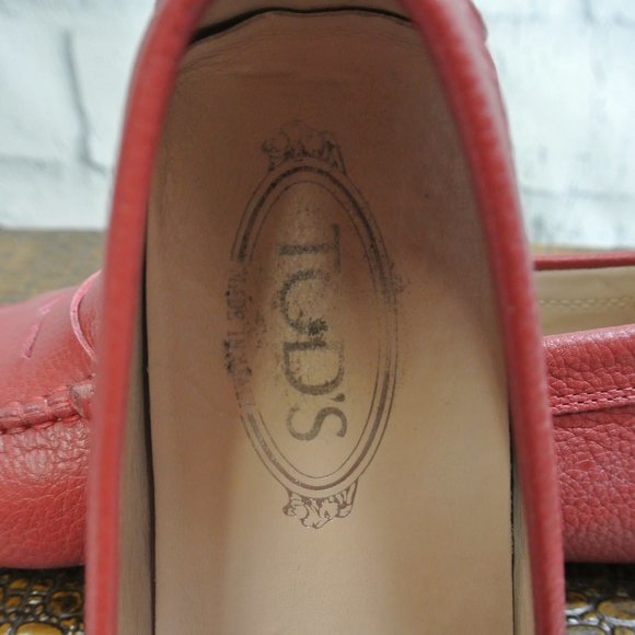 Tod’s Gommino Driving Shoes / Moccasins - Picture 10 of 16